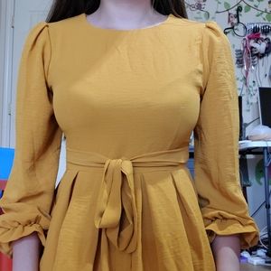Macy yellow dress